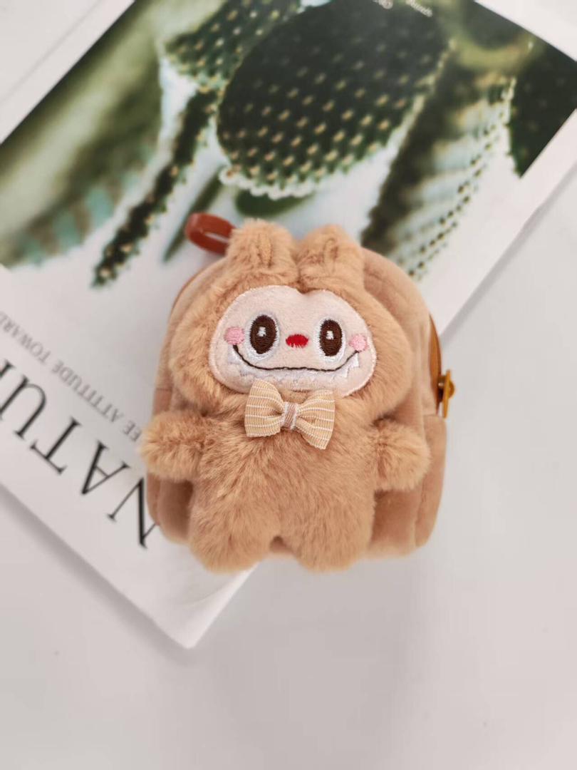 Petit sac Labubu en peluche – Compagnon doux et rigolo pour les enfants
