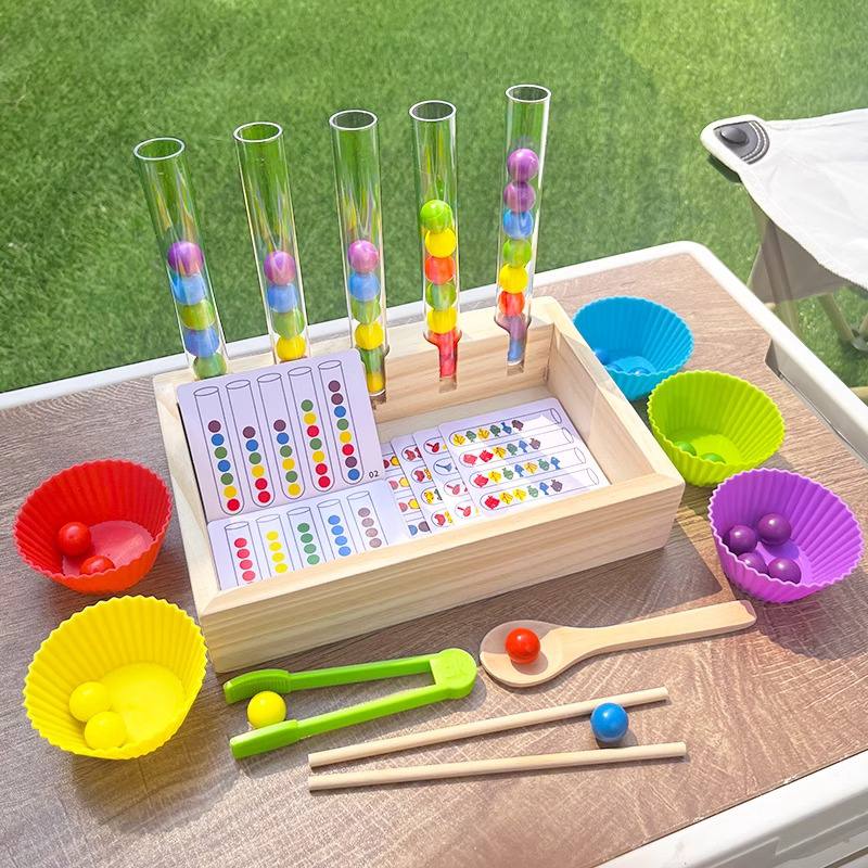 Jeu de calcul Montessori avec perles